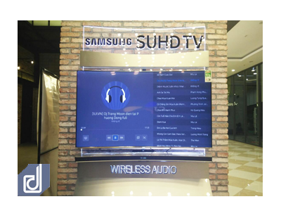 Thiết kế & Thi công Standee Samsung curved và Sound bar wireless tại Aeon Mall Hà Nội