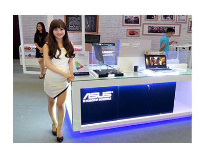 Thi công và sản xuất quầy kệ tủ quảng cáo sản phẩm Asus